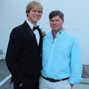 Meet your Posher, Dewayne